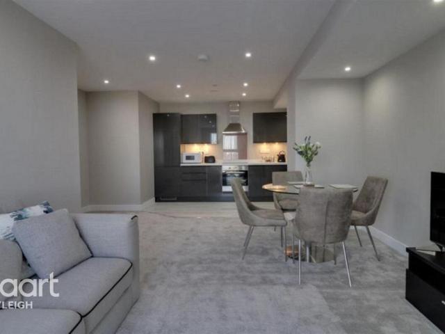 Apartment for rent in Alton Barnes, Essex