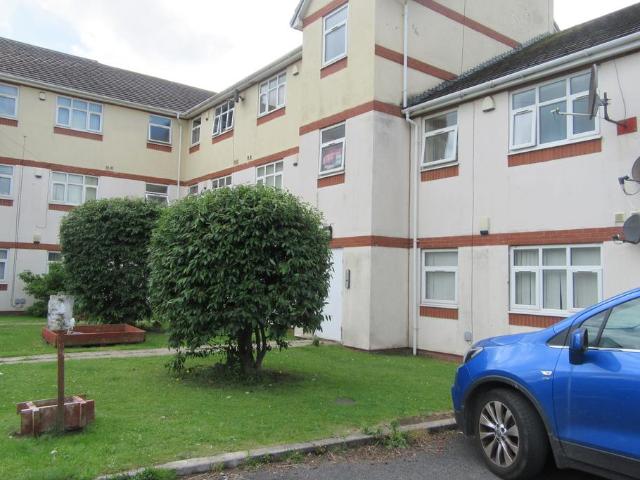 Flat for rent in Kirkby, Knowsley