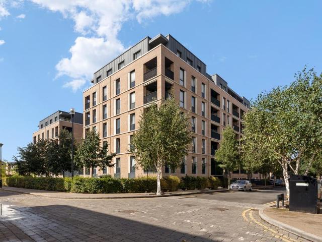 Flat for rent in London Borough of Ealing, Hanwell