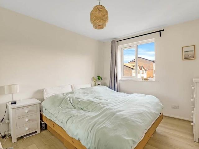 Apartment for rent in London Borough of Lewisham, Cat Hill