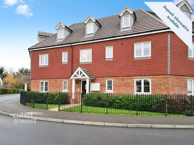 Flat for rent in Littlecote, West Sussex