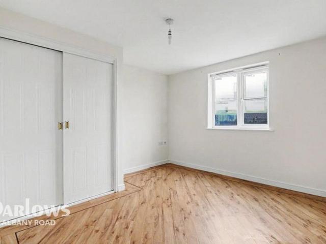 Apartment for rent in Pengam Green, Falcon Lodge