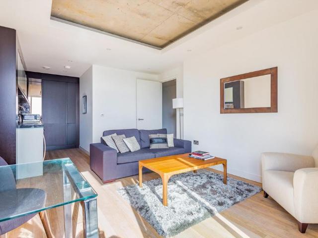 Flat for rent in St. George in the East, Wapping