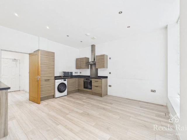 Apartment for rent in St Helens