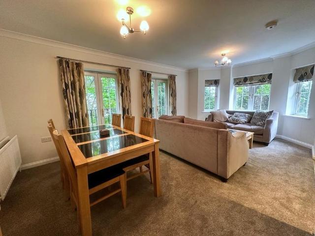 Apartment for rent in Riverdene, Priest Down