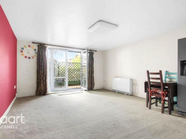 Apartment for rent in Easthampstead, Bracknell