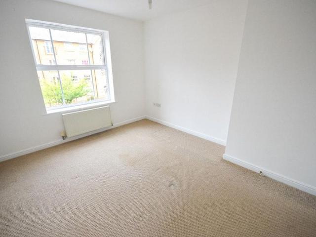 Apartment for rent in Bocking, Chipping Hill