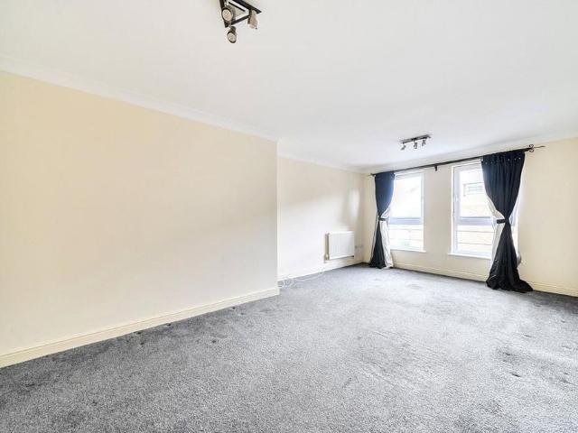 Apartment for rent in Wallington, Greater London