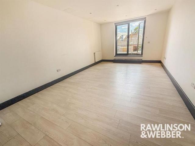 Apartment for rent in Molesey, Elmbridge