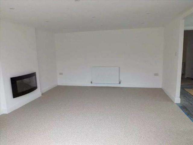 Apartment for rent in Whitwell, Elmton