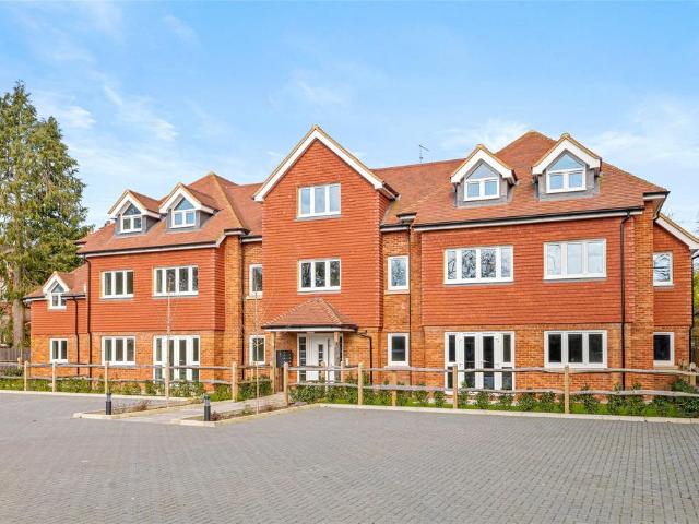 Flat for rent in Meadvale, Red Hill
