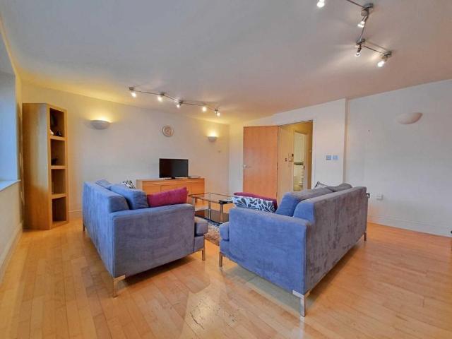 Apartment for rent in Key Street, Suffolk