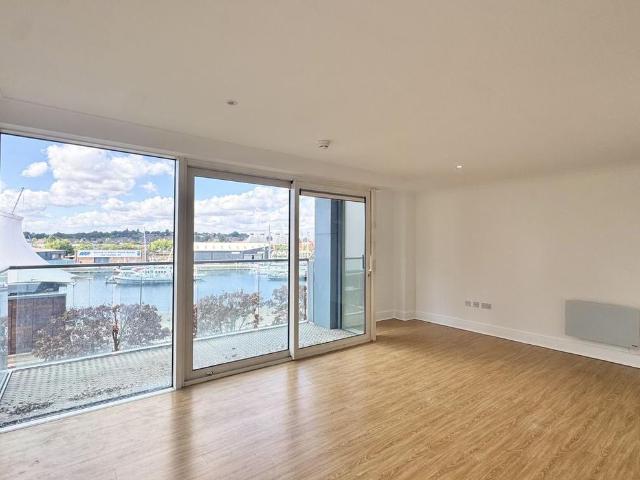 Apartment for rent in Key Street, Suffolk