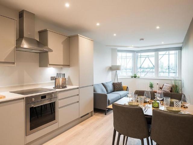 Apartment for rent in The Image, Pouchen End