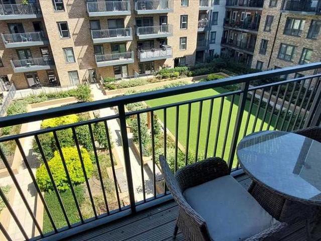 Flat for rent in Colindale, Greater London