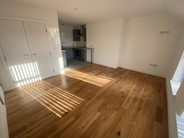 Apartment for rent in Calderstones