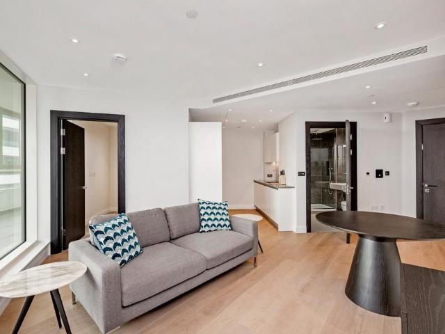 Flat for rent in Greater London