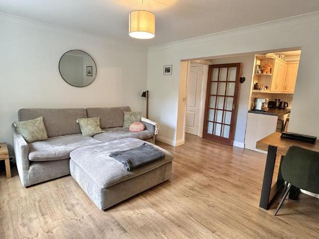Apartment for rent in Woodbury Salterton, East Devon