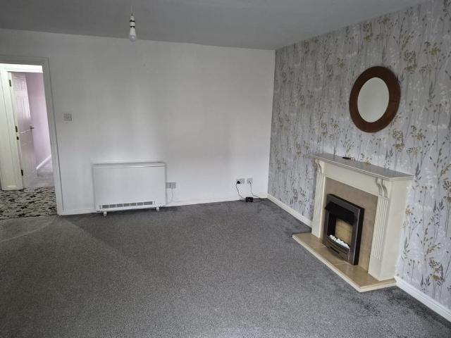 Apartment for rent in Glenburn, Scotland