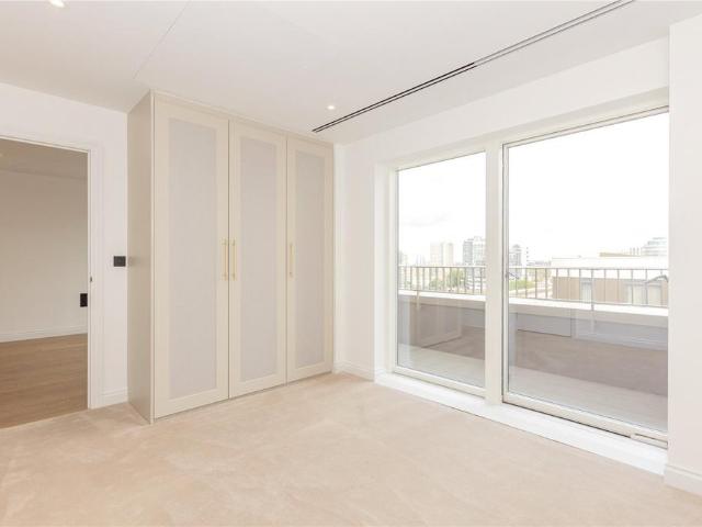 Flat for rent in Sands End, Isle Of Man