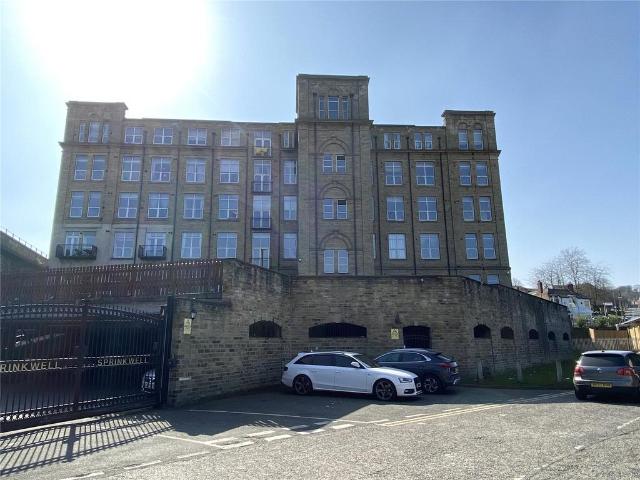 Flat for rent in Eightlands, Dewsbury