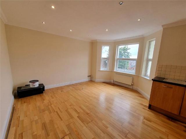 Apartment for rent in Red Hill, Surrey