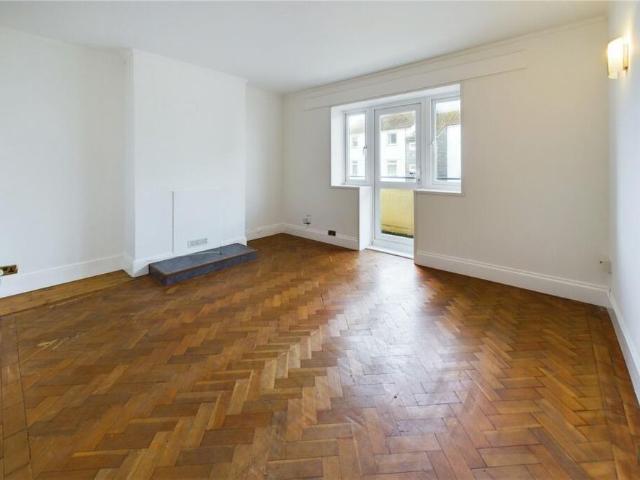 Apartment for rent in Greenbank, Mount Wise