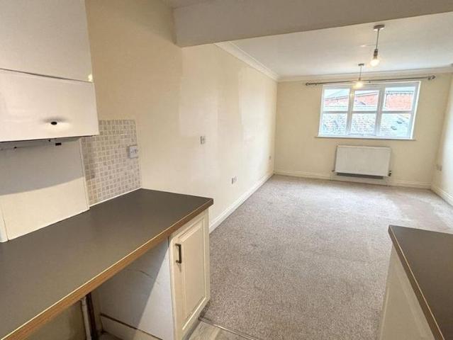 Apartment for rent in Burnham-on-Sea and Highbridge, Burnham-on-sea