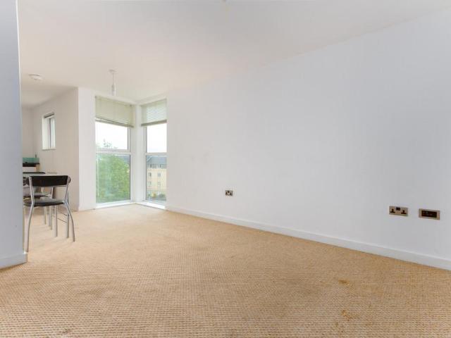 Flat for rent in Poulton-le-Sands, Bare