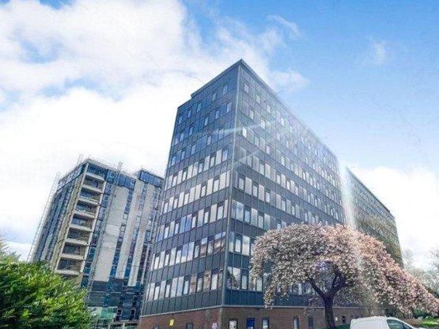 Flat for rent in Old Trafford, Trafford Park