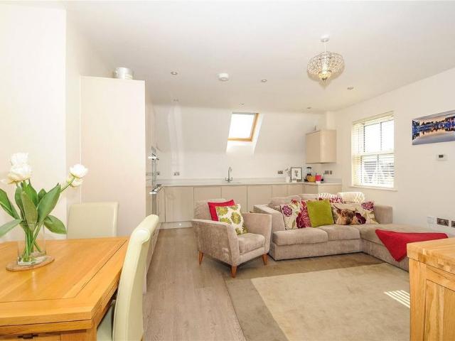 Apartment for rent in Clewer Village, Windsor