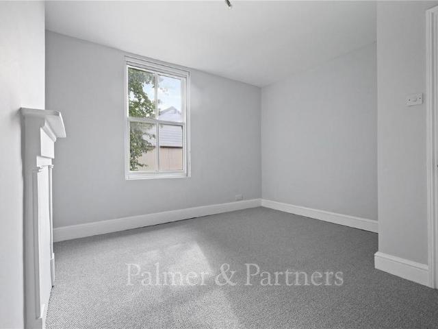Apartment for rent in Key Street, Suffolk