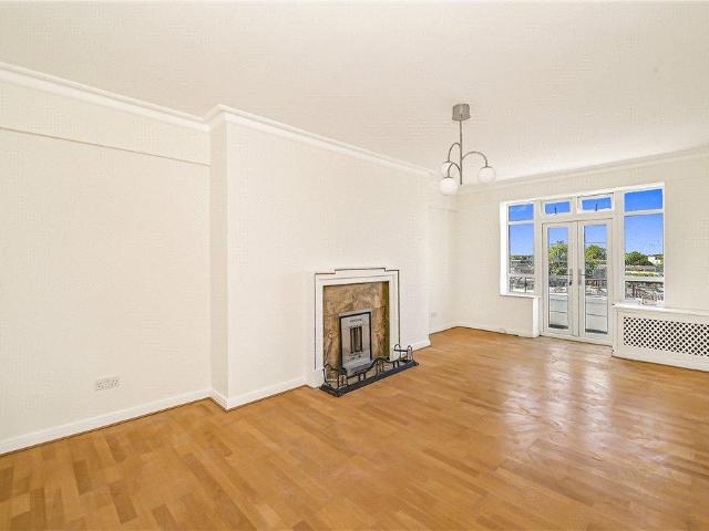 Flat for rent in Paddington, Isle Of Man
