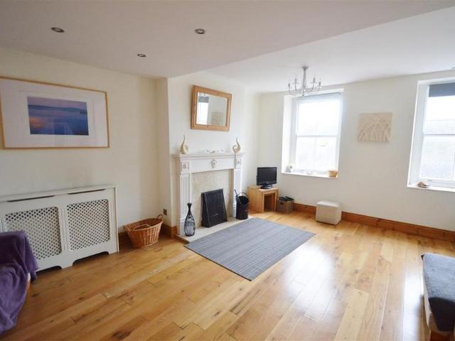 Apartment for rent in Llanblethian, Cowbridge
