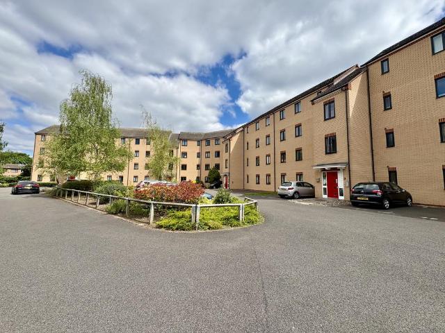 Flat for rent in Haddon, East Midlands