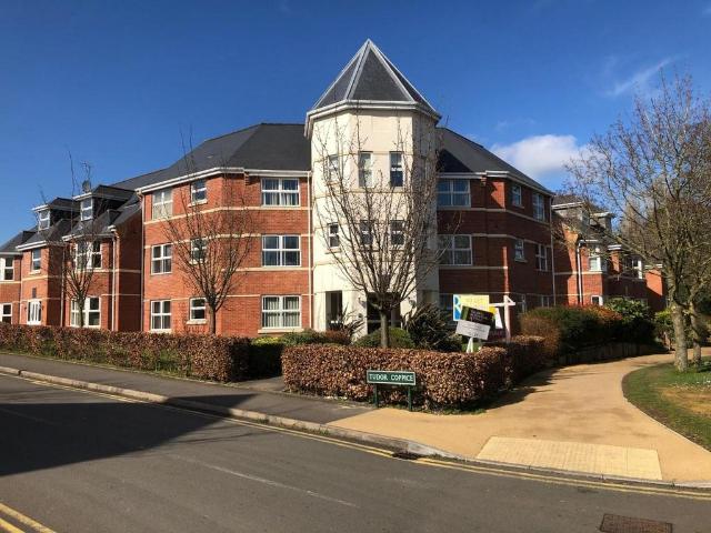 Flat for rent in Blossomfield, West Midlands