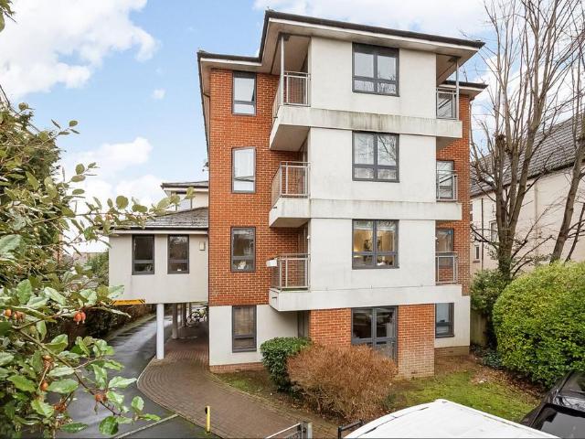 Flat for rent in Beckenham, Isle Of Man