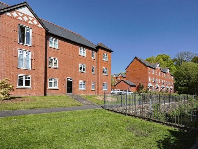 Flat for rent in Worthington, Wigan