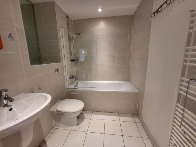 Apartment for rent in City Centre, Georgia