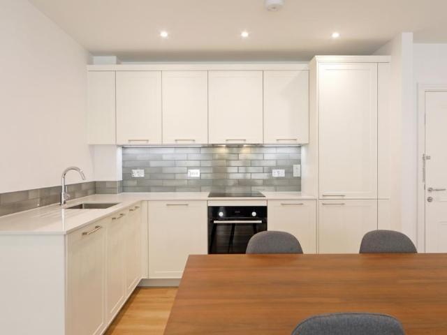 Flat for rent in Newtown, Reading