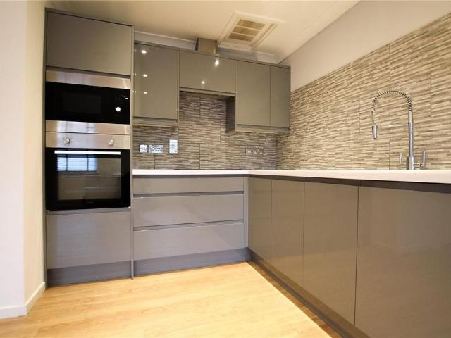 Apartment for rent in Lisvane, Cardiff