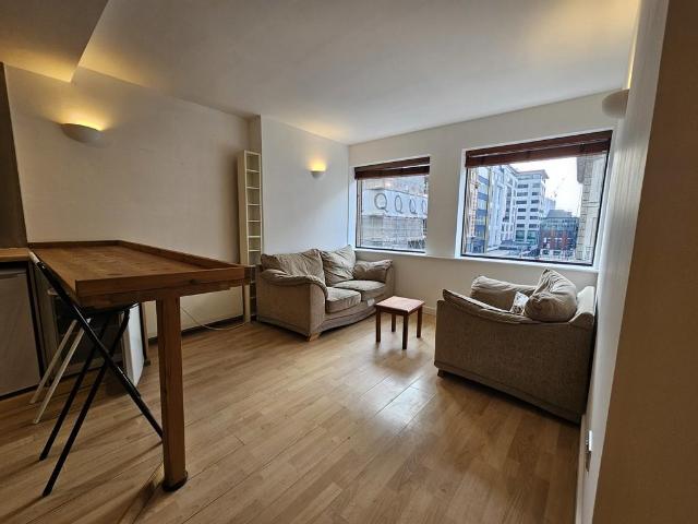 Flat for rent in West Yorkshire