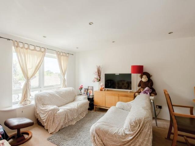 Apartment for rent in Redcliffe Bay, Portishead