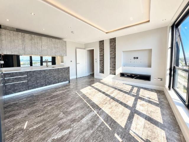 Apartment for rent in London Borough of Enfield, Greater London