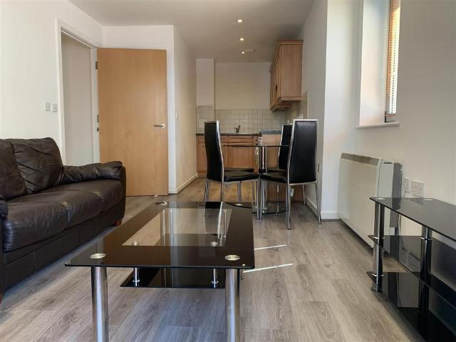 Flat for rent in City Centre, Georgia