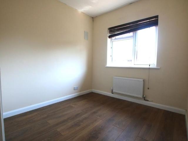 Apartment for rent in Colnbrook with Poyle, Slough