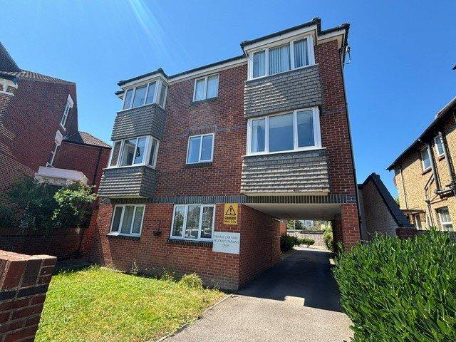 Flat for rent in Southsea, City Of Portsmouth