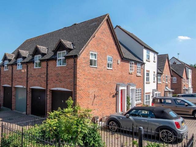 Flat for rent in Alderminster, Warwickshire