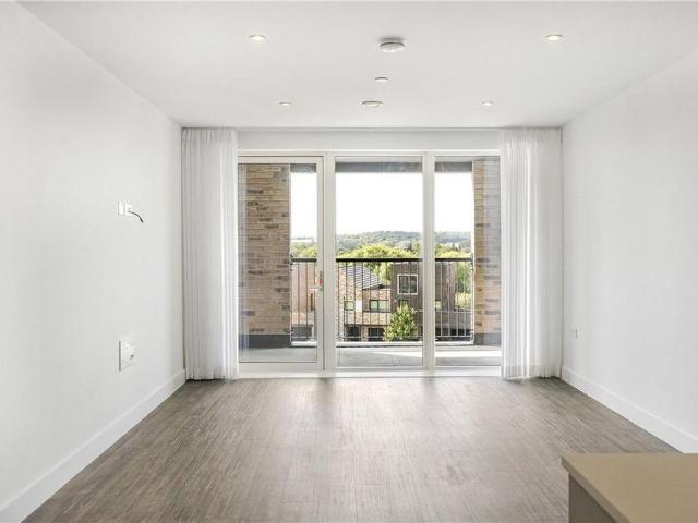 Apartment for rent in Holywell, The Slade