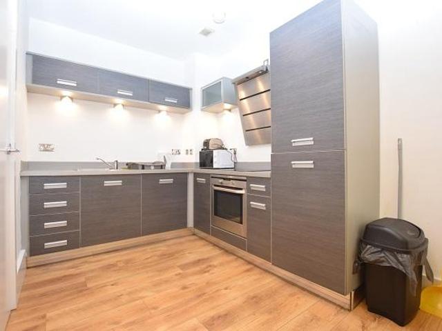 Flat for rent in City Centre, South Yorkshire